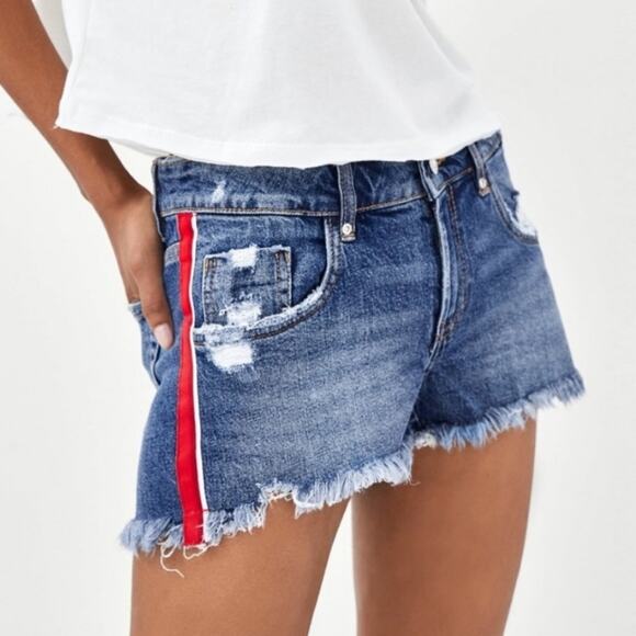 Zara Denim Trafaluc Shorts with Red Racing Stripe size 6 - Picture 2 of 13